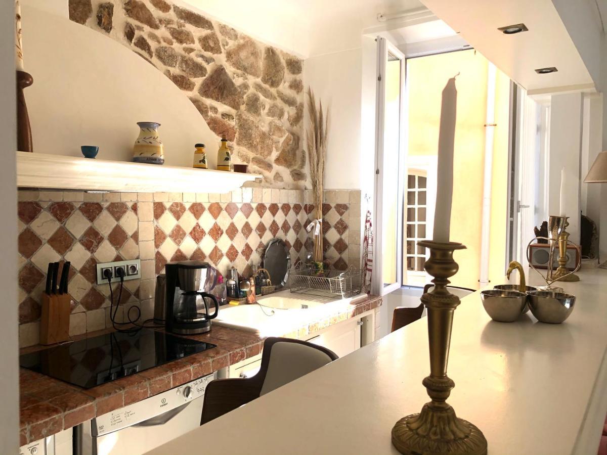 Appartement De Charme Au Coeur De Saint-Tropez Exterior photo